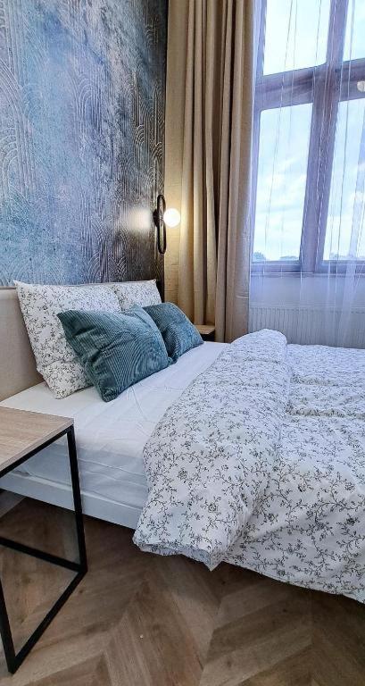 Lion Apartments - Premium Studio With Balcony كراكوفيا المظهر الخارجي الصورة